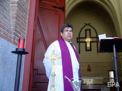 В Испании от COVID-19 за сутки умерли 809 человек