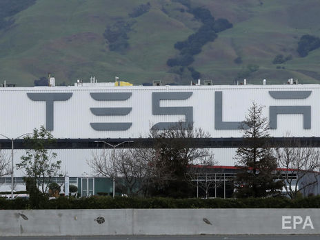 ﻿Інженери Tesla презентували прототип апарата ШВЛ 