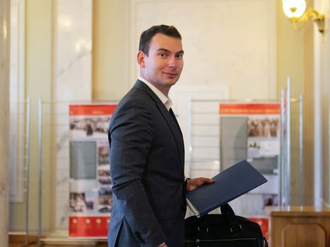 Количество поправок к законопроекту о банках превысило 13 тыс. – Железняк