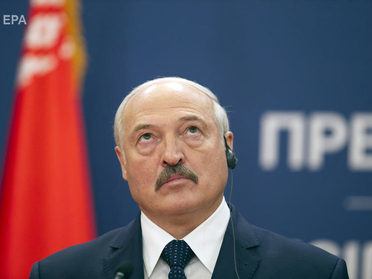 Лукашенко: Ввести карантин проще всего, но жрать что будем?! Видео