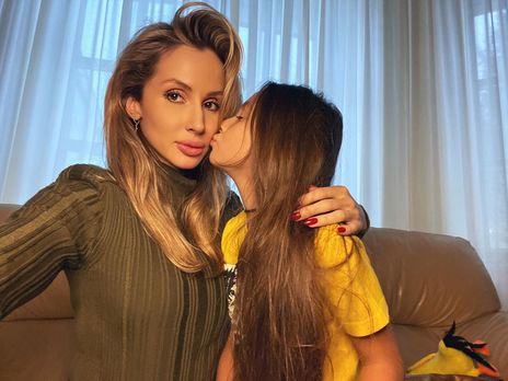 ﻿Loboda оприлюднила добірку знімків зі старшою донькою