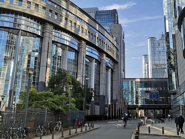 ﻿Безхатьки зможуть оселитися в будівлі Європарламенту на час пандемії COVID-19