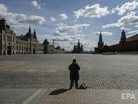 ﻿Пандемія COVID-19. У Москві десятки 