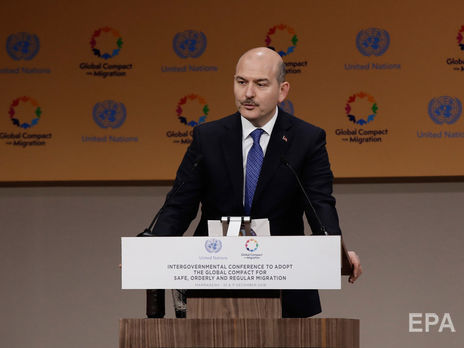 Эрдоган не принял отставку главы МВД Турции. Тот хотел уйти из-за скандала с объявлением комендантского часа