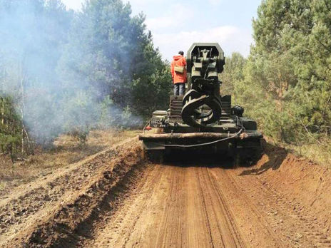 Директор Chornobyl Tour: Огонь добрался до Припяти и находится в 2 км от хранилища радиоактивных отходов