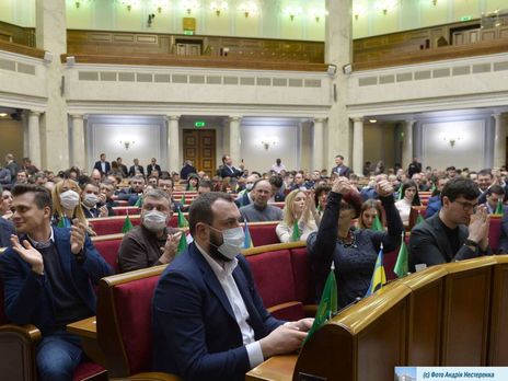 Внеочередное заседание Рады пройдет 16 апреля – нардеп