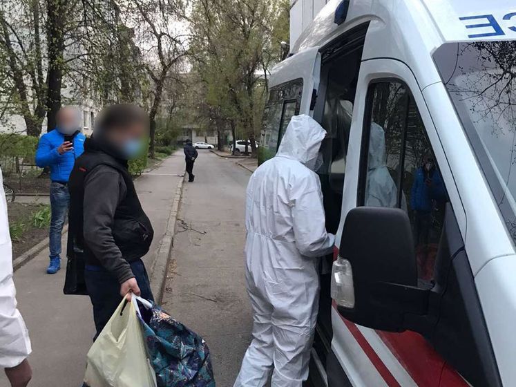 ﻿Поліцейські знайшли пацієнта з COVID-19 і алкогольним психозом, який утік із лікарні в Харкові