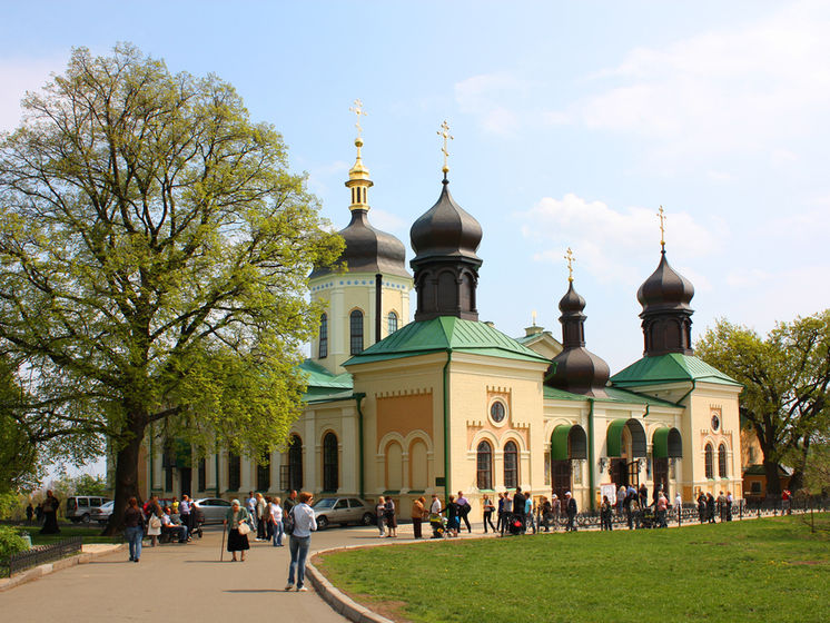 Из-за вспышки COVID-19 в Киеве на карантин закрыли Ионинский монастырь