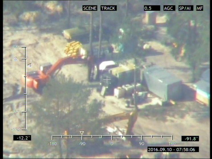 Погранслужба: В Ровенской области авиация обнаружила четыре участка незаконной добычи янтаря