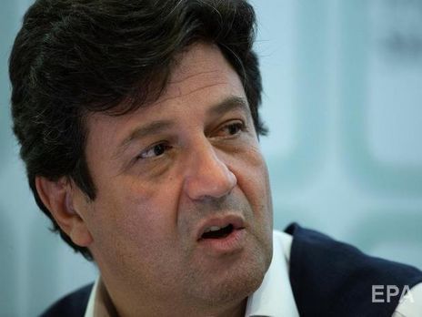 Президент Бразилии уволил главу Минздрава, выступавшего за карантин