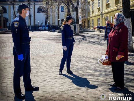 ﻿Правоохоронці зафіксували 19 випадків недотримання карантину в українських церквах на Великдень
