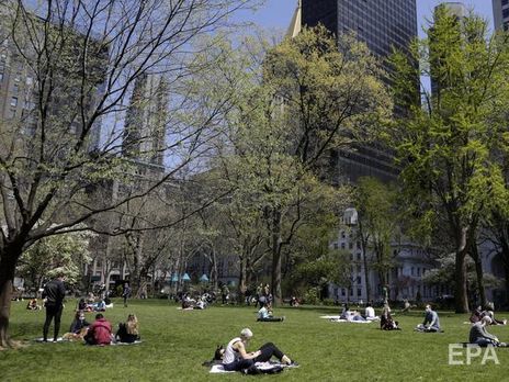 Украинский врач в Нью-Йорке: Проклятая социальная дистанция сработала!