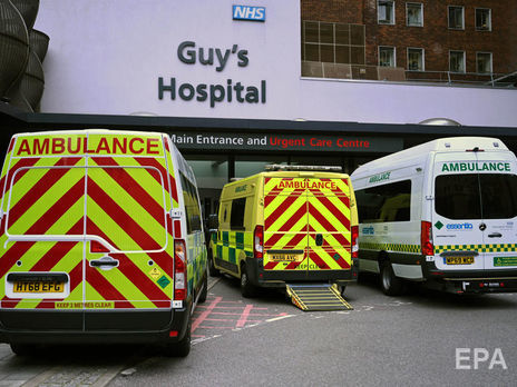 Суточная смертность от COVID-19 в Великобритании почти удвоилась