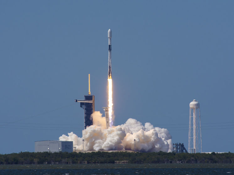 ﻿SpaceX запустила ще 60 супутників для глобального інтернету