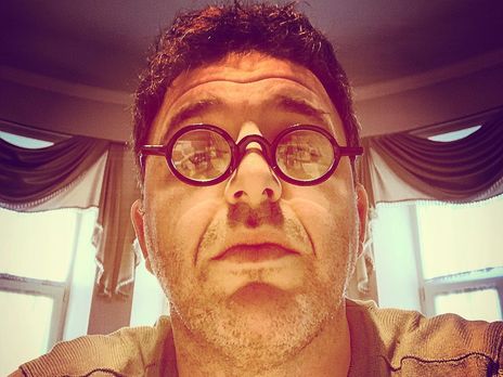 Виторган показал свое рабочее место во время карантина