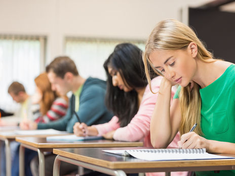 Минобразования Украины рассматривает вариант переноса ВНО на конец августа – начало сентября