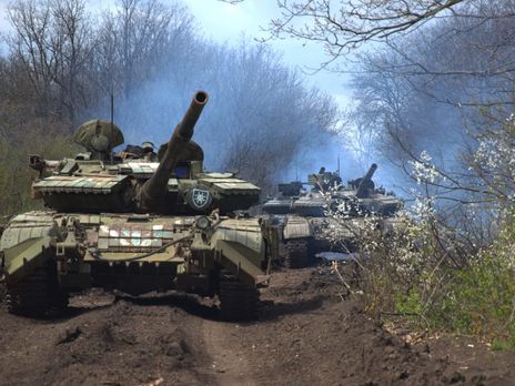 Сутки на Донбассе. 15 обстрелов боевиков, ранены трое украинских военных