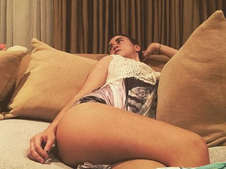 Дочь Успенской засветила небритые подмышки