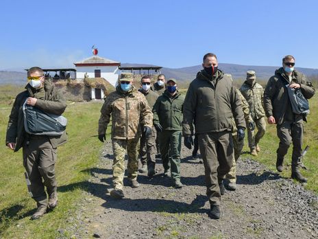 Ермак заявил, что Офис президента будет учитывать пожелания украинских ветеранов в вопросах реабилитации, трудоустройства и обеспечения жильем