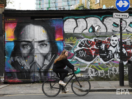 Коронавирус в Великобритании. За сутки умерло вдвое меньше пациентов, чем накануне