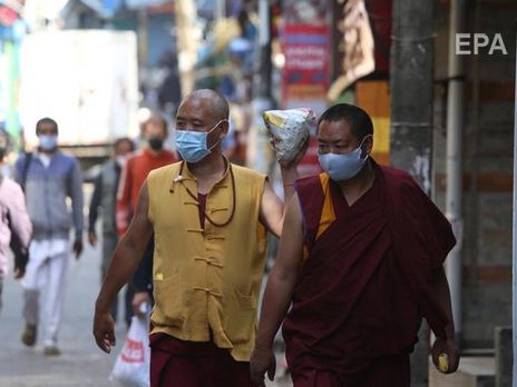 Число умерших от COVID-19 в мире превысило 211 тыс.