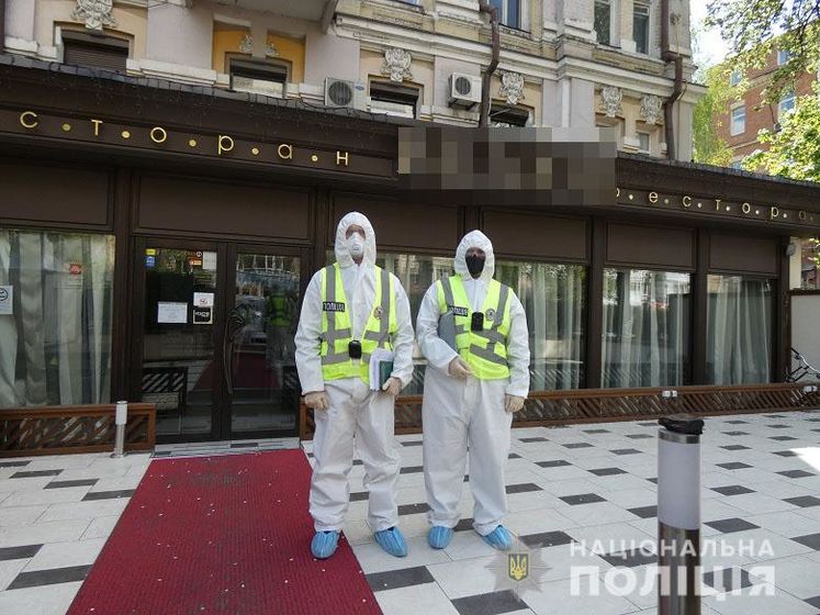 Полиция пришла с проверкой в ресторан Тищенко. На месте находилось несколько сотрудников