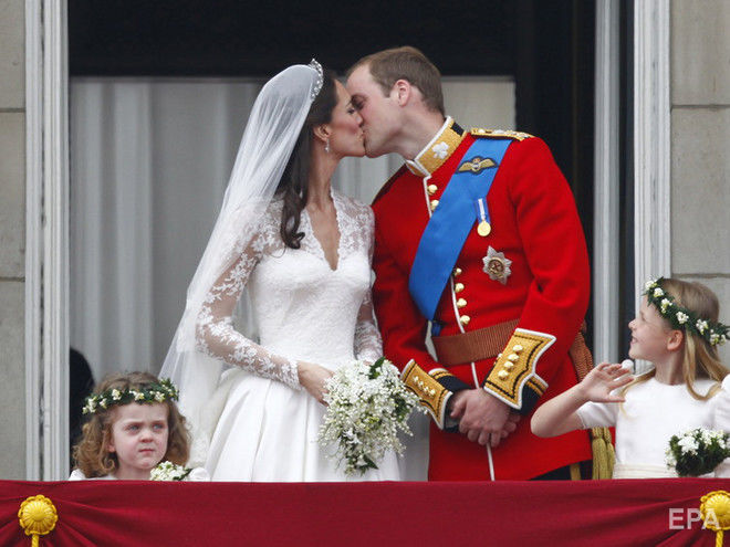 ﻿Двоє синів і дочка. Герцог та герцогиня Кембриджські святкують дев'яту річницю сімейного життя