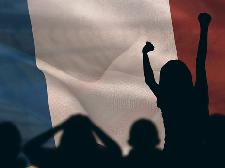 Президент Федерации футбола Франции заявил об окончании сезона в стране из-за COVID-19