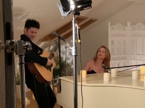 ﻿Дан Балан показав, як знімали дуетну пісню з Кароль