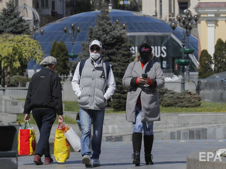 ﻿Пік смертності від COVID-19 в Україні прогнозують на 3–10 травня. У Національній академії наук оновили прогноз