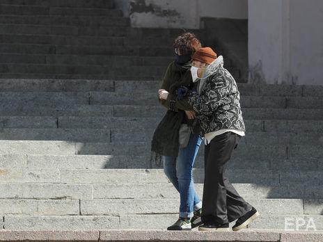 Сингапурские ученые предположили, что эпидемия коронавируса в Украине закончится в июле. Директор КМИС поставил эту оценку под сомнение