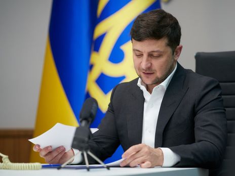 Зеленский: Мы уже должны думать, как правильно выходить из карантина. Этого хотят все