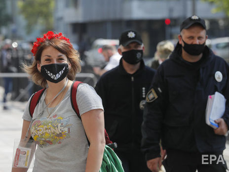 Почти 60% украинцев готовы соблюдать карантин сколько потребуется – опрос