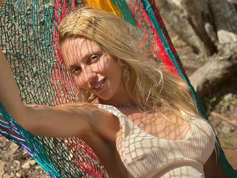 Полякова просит власть разрешить концерты