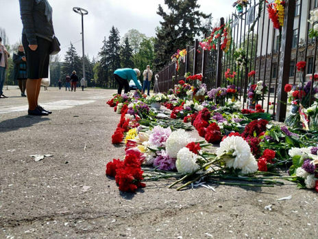 ﻿В Одесі відзначають річницю трагічних подій 2014 року, безпеку гарантує 1,5 тис. правоохоронців