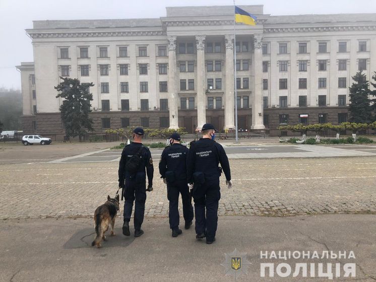 ﻿На Куликовому полі в Одесі затримано трьох людей – поліція