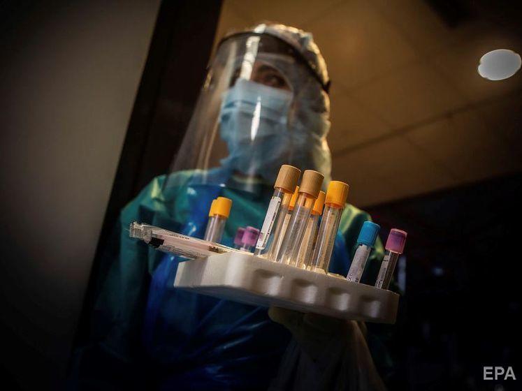 Число жертв эпидемии коронавируса в Испании превысило 25 тысяч