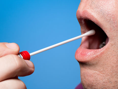 Коронавирус может оставаться в организме даже при том, что пациент сдает отрицательный ПЦР-тест – китайские ученые