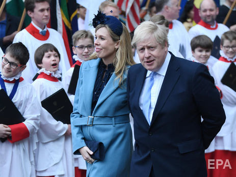 Новорожденный сын Джонсона получил одно из имен в честь врачей, которые спасли жизнь британскому премьеру