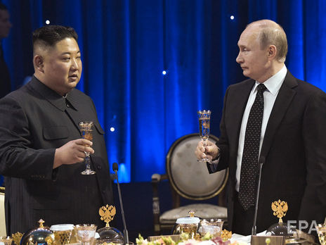 ﻿Путін нагородив Кім Чен Ина медаллю 