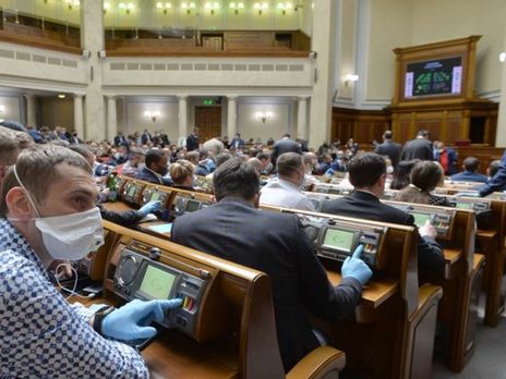 ﻿У Верховну Раду подали законопроєкт, який дасть змогу посадовцям приховувати позашлюбних дітей