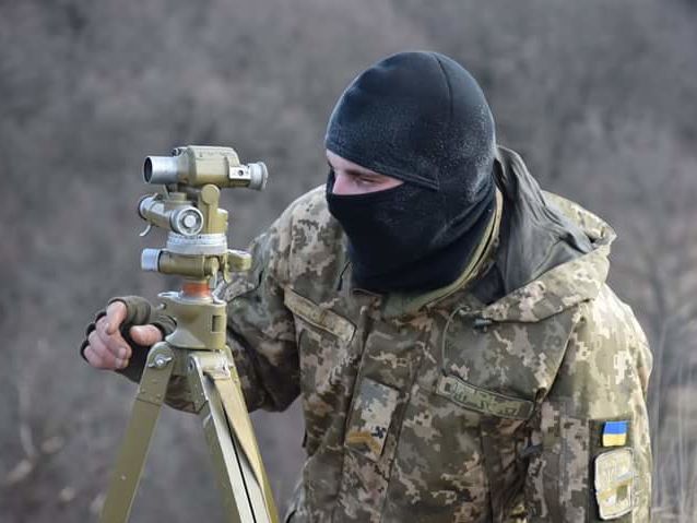 ﻿На Донбасі один український військовослужбовець дістав поранення, один – бойову травму