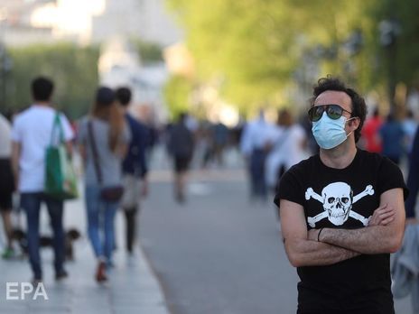 ﻿В Іспанії зросла добова смертність від коронавірусу. В країні продовжили дію надзвичайного стану