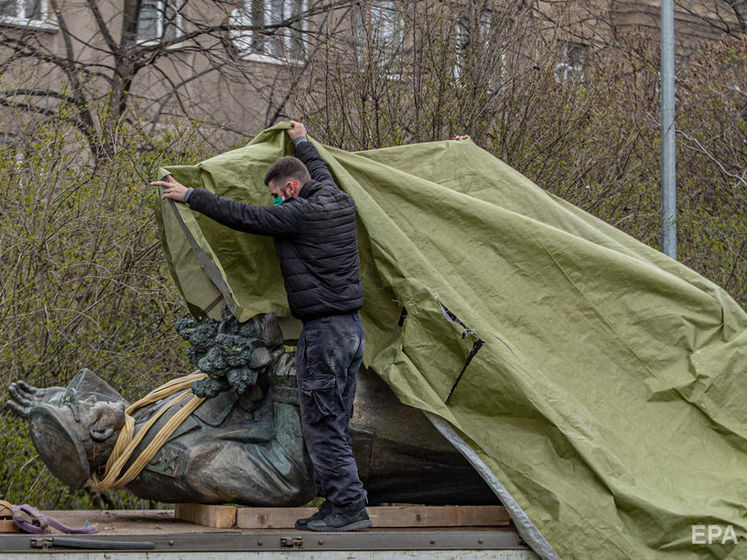 ﻿Чехія скерує співробітників служби безпеки для захисту дипломатів у Москві після знесення пам'ятника Конєву