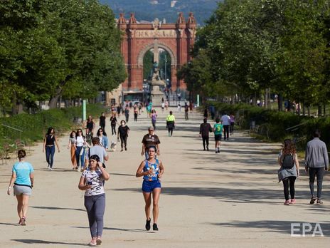 В Испании от коронавируса умерло более 26 тыс. человек, суточная смертность снизилась
