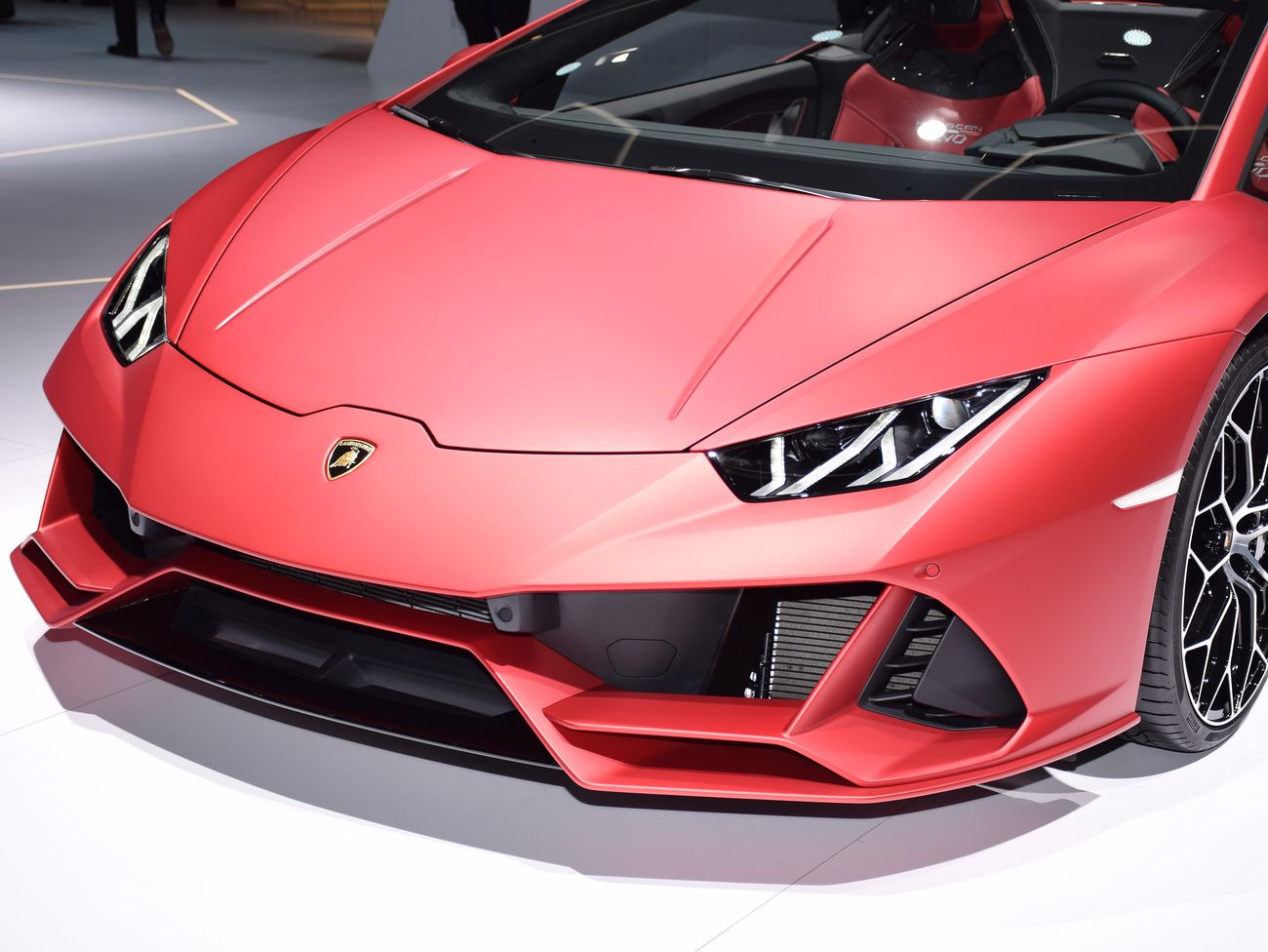 В США пятилетний ребенок, угнавший отцовский джип, хотел кататься на  Lamborghini. Его мечта сбылась