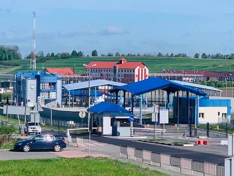 ﻿На кордоні з Польщею відновив роботу пункт пропуску 