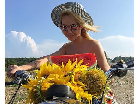 Рудковская и Плющенко празднуют семилетие брака