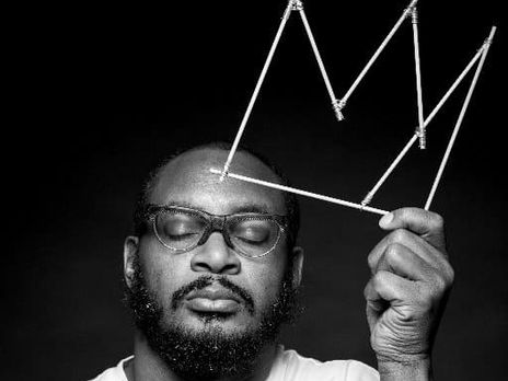 Від коронавірусу помер 47-річний британський репер Ту