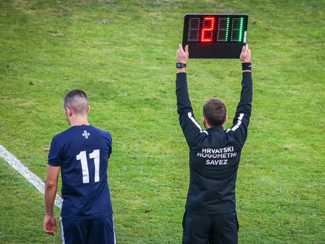 ﻿ФІФА дозволила робити по п'ять замін у матчі в посткарантинний період